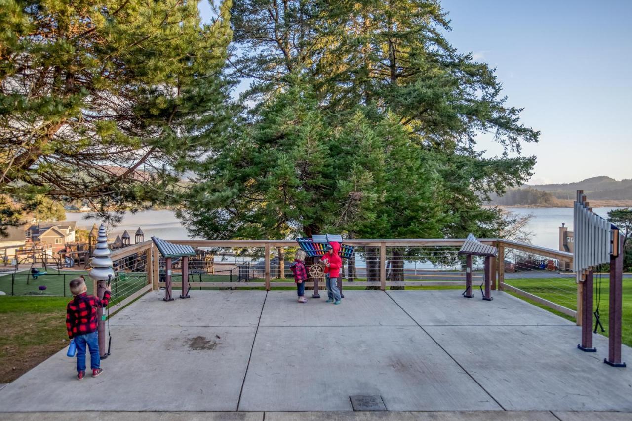 Regatta Park Lake House Lincoln City Eksteriør billede